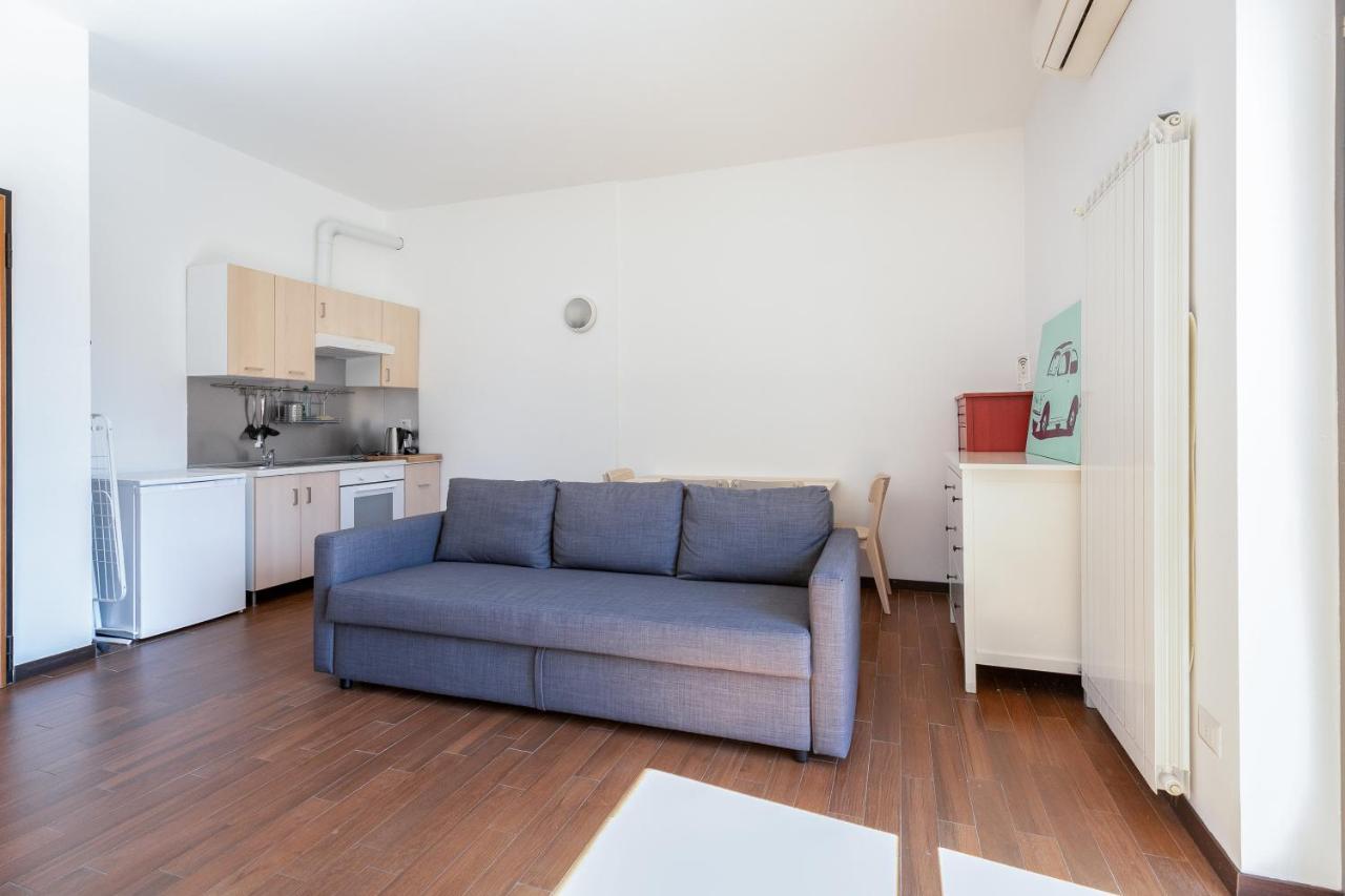 Alessia'S Flat - Affori Milão Exterior foto