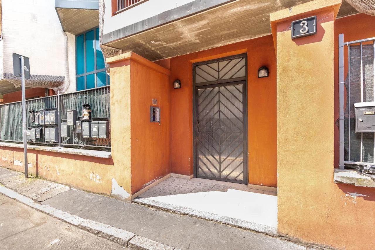 Alessia'S Flat - Affori Milão Exterior foto